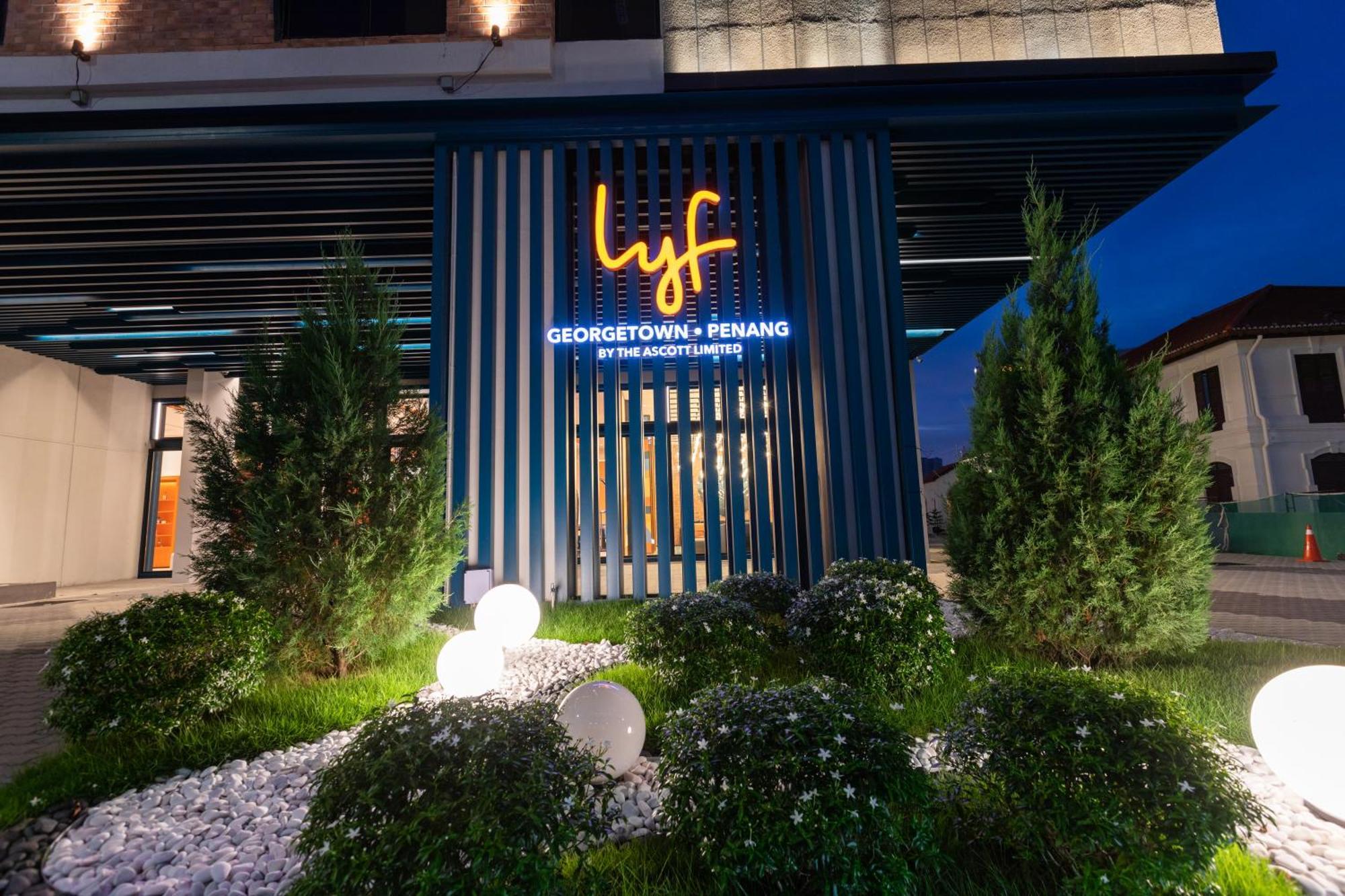 ホテル Lyf Georgetown Penang エクステリア 写真